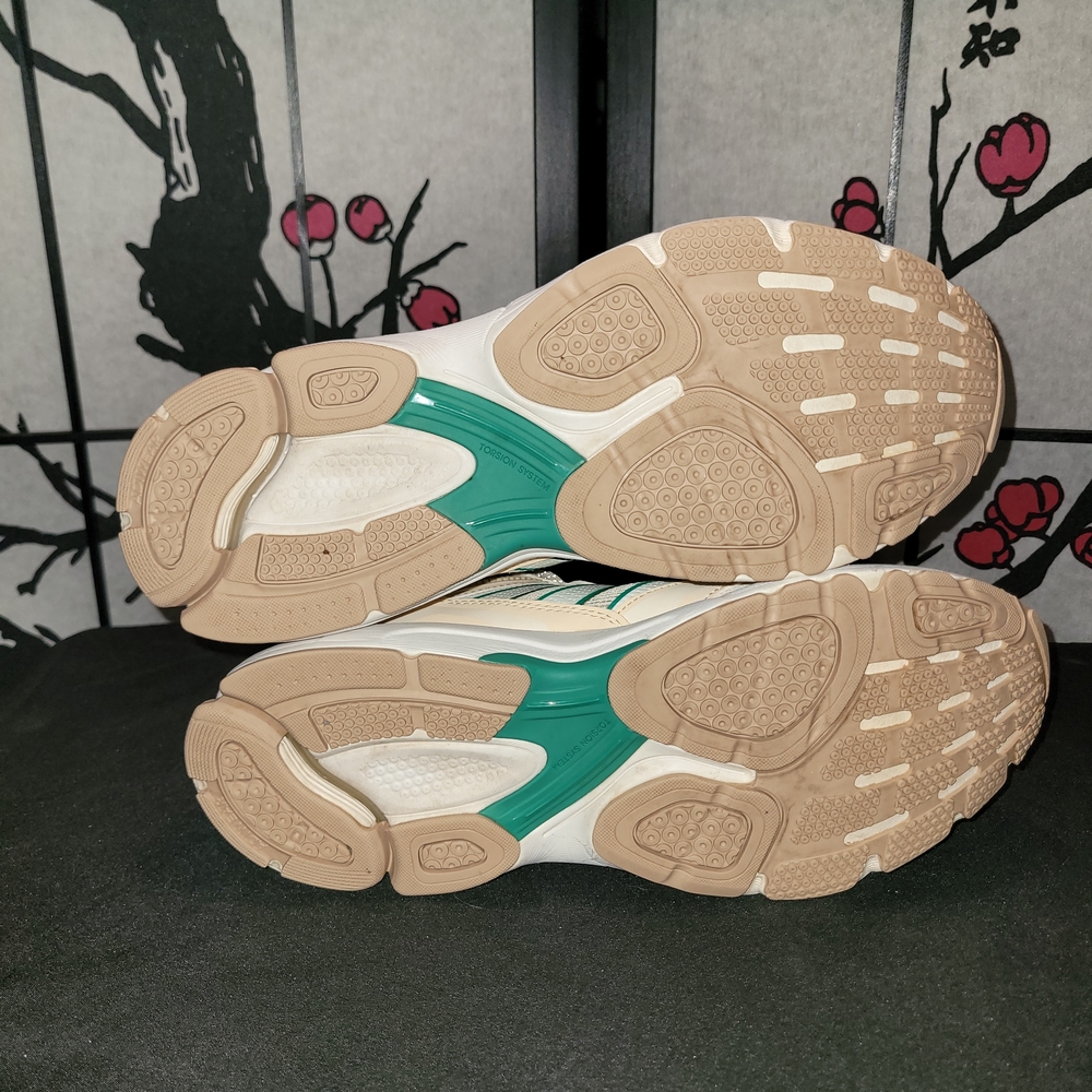 Adidas Spiritain 2000 Women's Cream and Green Sneakers - Picture 6 of 7